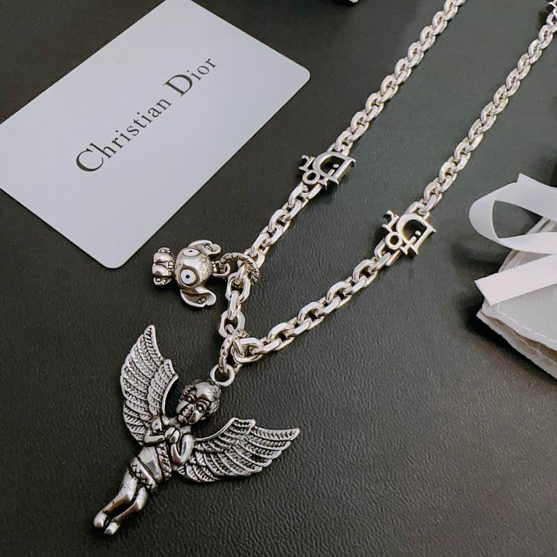 Dior Necklace 06yxh09